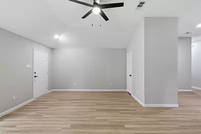 2051 Sunny Side Drive, Little Elm, TX 75068 - Photo 13