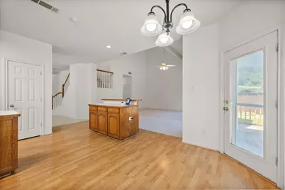 6505 Ashwood Drive, Arlington, TX 76016 - Photo 7