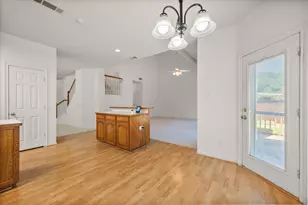 6505 Ashwood Dr, Arlington, TX 76016 - Photo 7