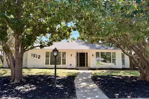 1512 Northridge Dr, Carrollton, TX 75006 - Photo 1