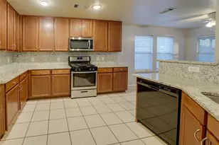 506 Hickory Ln, Fate, TX 75087 - Photo 3
