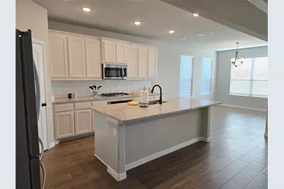 7608 Rothbury Drive, Fort Worth, TX 76179 - Photo 3