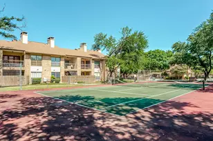 16301 Ledgemont Ln, Addison, TX 75001 - Photo 25