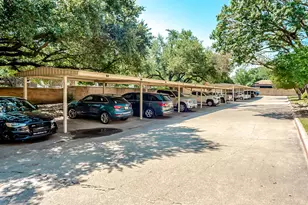 16301 Ledgemont Ln, Addison, TX 75001 - Photo 21