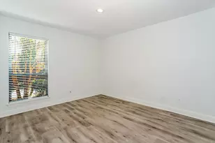 16301 Ledgemont Ln, Addison, TX 75001 - Photo 13