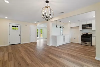 8734 Westfield Drive, Dallas, TX 75243 - Photo 5