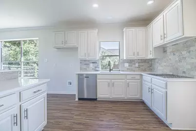 331 Lakeside Drive, Shady Shores, TX 76208 - Photo 9