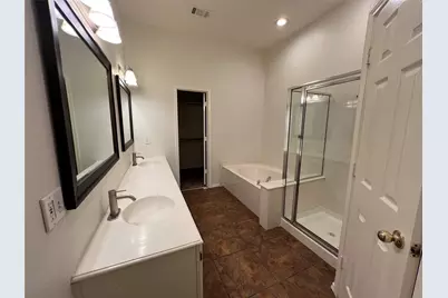 334 Touchdown Drive, Irving, TX 75063 - Photo 23