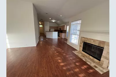 334 Touchdown Drive, Irving, TX 75063 - Photo 15