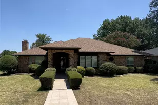 2800 Clearmeadow St, Bedford, TX 76021 - Photo 1