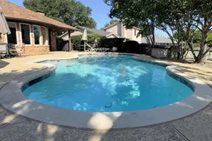 2800 Clearmeadow St, Bedford, TX 76021 - Photo 27