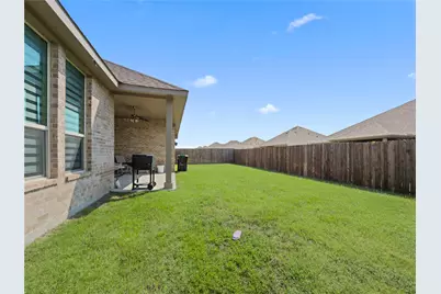 3639 Wintergreen Street, Grand Prairie, TX 76065 - Photo 35