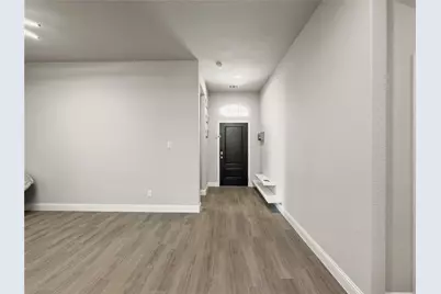 3639 Wintergreen Street, Grand Prairie, TX 76065 - Photo 3