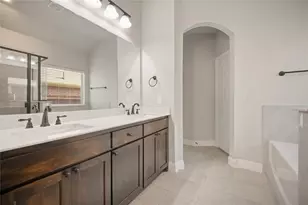 231 Carson Dr, Waxahachie, TX 75167 - Photo 17