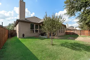 221 Bluefinch Dr, Little Elm, TX 75068 - Photo 21