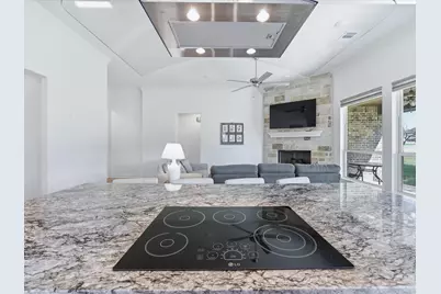 648 Half Moon Way, Runaway Bay, TX 76426 - Photo 9