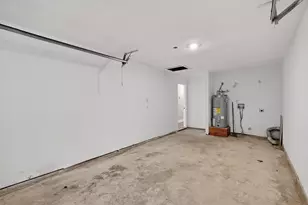 2007 Red Cloud Dr, Dallas, TX 75217 - Photo 31