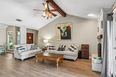 406 Dillard Lane, Coppell, TX 75019 - Photo 5