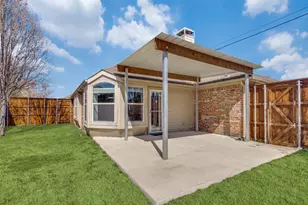 1720 Hackberry Branch Dr, Allen, TX 75002 - Photo 29