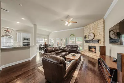 3310 Edinburgh Drive, Sachse, TX 75048 - Photo 13