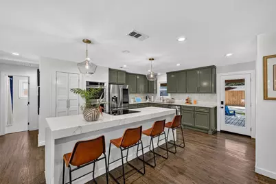 7166 Dalewood Lane, Dallas, TX 75214 - Photo 13