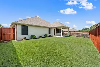 2401 Castle Creek Drive, Little Elm, TX 75068 - Photo 31