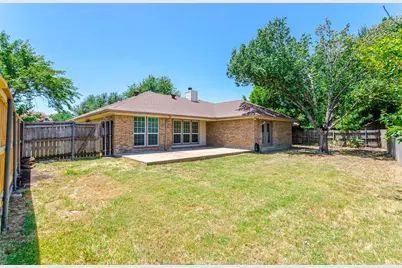 2506 McKensie Lane, Grand Prairie, TX 75052 - Photo 27