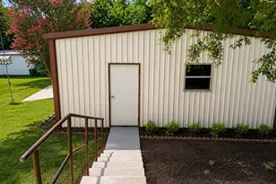 1202 S Hatcher St, Decatur, TX 76234 - Photo 17