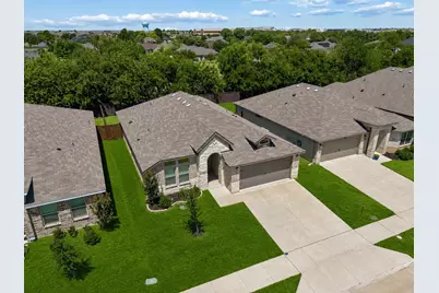 9916 Mescalbean Boulevard, Fort Worth, TX 76036 - Photo 1
