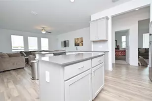 14800 Devils Claw Trl, Fort Worth, TX 76052 - Photo 11