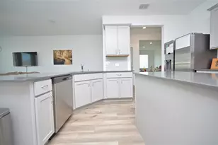 14800 Devils Claw Trl, Fort Worth, TX 76052 - Photo 5