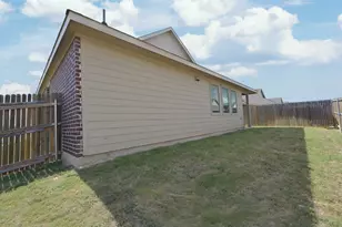 14800 Devils Claw Trl, Fort Worth, TX 76052 - Photo 33