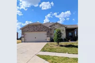 9752 New Bern Drive, Fort Worth, TX 76108 - Photo 1