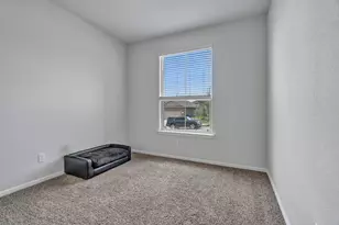 9752 New Bern Dr, Fort Worth, TX 76108 - Photo 11