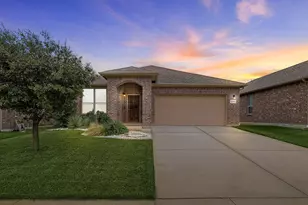 3921 Tule Ranch Rd, Fort Worth, TX 76262 - Photo 1