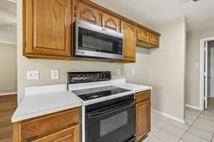 3211 Brookview Dr, Corinth, TX 76210 - Photo 5