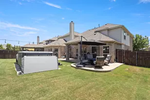 13909 Sparrow Hill Dr, Little Elm, TX 75068 - Photo 33