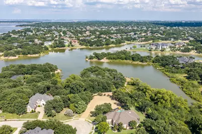 3110 Overlook Circle, Highland Village, TX 75077 - Photo 9