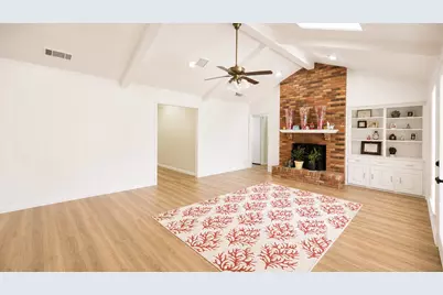 1912 Kentwood Lane, Carrollton, TX 75007 - Photo 5
