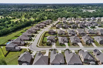 4401 Tall Meadow Court, Arlington, TX 76001 - Photo 7
