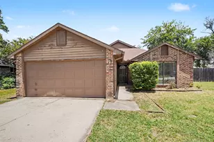 4245 Periwinkle Dr, Fort Worth, TX 76137 - Photo 1