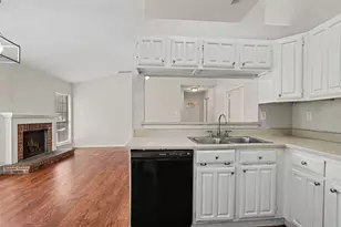 4245 Periwinkle Dr, Fort Worth, TX 76137 - Photo 5