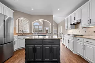 10252 Ponzano Ct, Frisco, TX 75035 - Photo 13