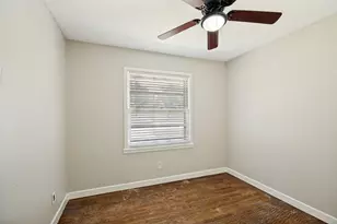 1913 Landa Dr, Garland, TX 75042 - Photo 7