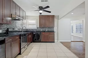 1913 Landa Dr, Garland, TX 75042 - Photo 5