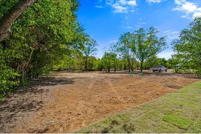 1104 Boone Street, Cleburne, TX 76031 - Photo 27
