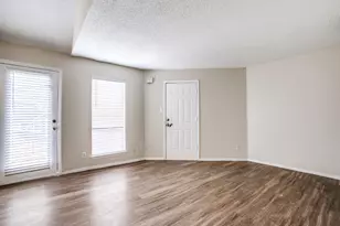 9839 Walnut St, Dallas, TX 75243 - Photo 3