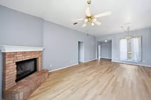 1912 Lennox Ln, Arlington, TX 76018 - Photo 9