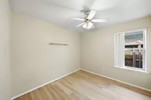 1912 Lennox Ln, Arlington, TX 76018 - Photo 19