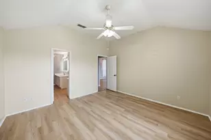 1912 Lennox Ln, Arlington, TX 76018 - Photo 15